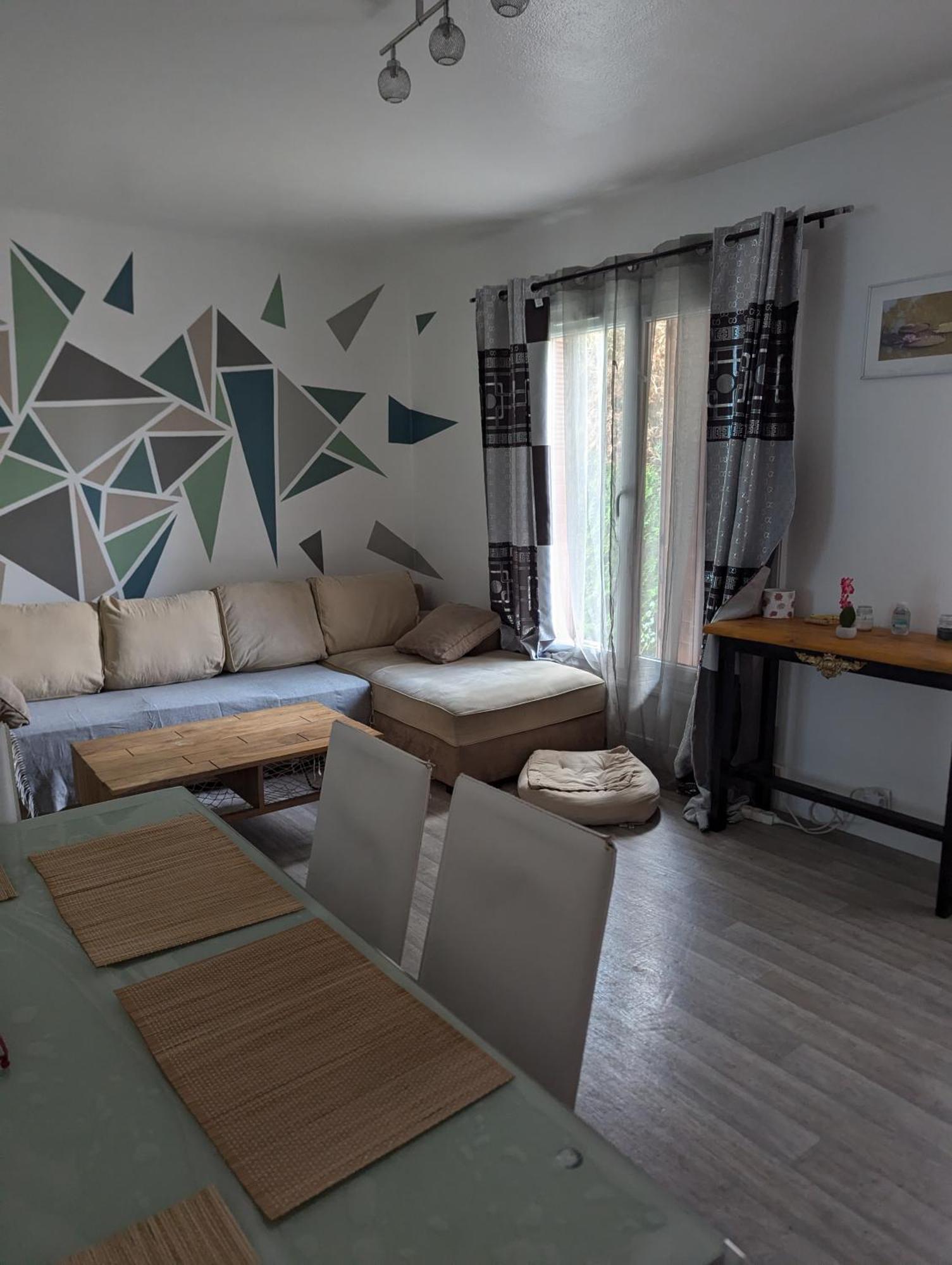 Ferienwohnung Barbusse Fleury-les-Aubrais Exterior foto